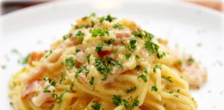 £13 Billion: The Annual Cost Brits Waste on Holidays They Don’t Enjoy pasta 712664 1280