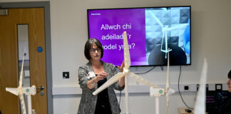Ysgolion Sir Benfro yn cyrraedd carreg filltir ar gyfer gwobr gyrfaoedd A Bute Energy careers session scaled