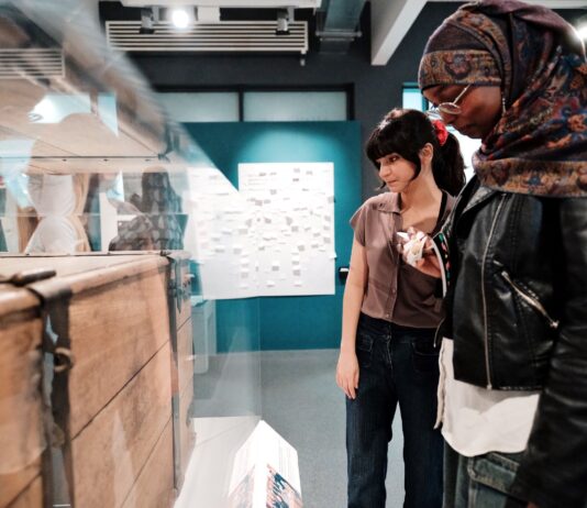 Welsh youth’s powerful Peace Message supported world-wide Cist Deiseb Heddwch 1923 24 Peace Petition Chest
