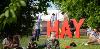 Curiosity abounds at Hay Festival Hay-on-Wye Saturday 25th May General Site Hay Festival credit Billie Charity and Hay Festival 19 scaled