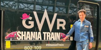 ‘Let’s Go Girls!’ All aboard Great Western Railway’s ‘Shania Train’ d3d3b1fca6f2464e9cbc483bac6bcf76