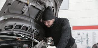 How much are Wales residents having to pay for unexpected car repairs? pexels olly 3807277