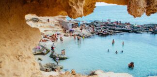 Travel experts reveal the dates to avoid booking your holiday to Spain pexels riciardus 307007