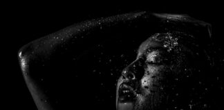 Psychologist Reveals Why 74% of People Cry in the Shower pexels seats photographix 1039095083 20574405