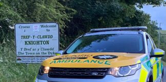 Generous donation to support potentially lifesaving volunteer responder scheme in Powys KnightonResponders