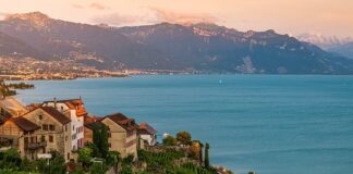 Freshwater house prices growing at twice the rate mountains 8922215 640