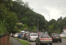 EXPERT COMMENT: FINAL BANK HOLIDAY TRAFFIC WARNING Bank Holiday traffic Torquay geograph.org .uk 3115416