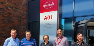 Solar pioneers are glued to groundbreaking innovation that will revolutionise marine sector HenkelandGrafmarine scaled