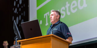 Welsh Rugby Legend Jonathan Davies OBE Joins Consumer Energy Solutions Jiffys appointment was announced at the CES Summer Seminar in the Swansea Arena 50