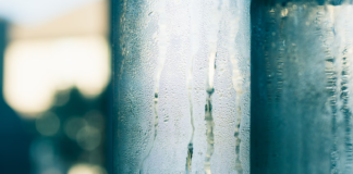 7 tips to sweat-proof your makeup this summer unnamed 2