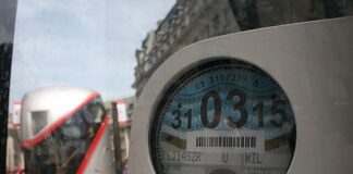 EXPERT COMMENT: PAY PER MILE TAX 640px LT150 LTZ 1150 from OCE3 LJ14 SZR Regent Street Bus Cavalcade
