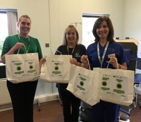 Grant yn ariannu pecynnau lles i gleifion canser GGH scaled