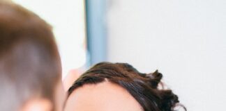 DIY Bridal Hair and Makeup: Expert Secrets for Your Perfect Wedding Look bride 4916004 640