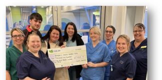 Naid am Nawdd yn codi dros £4,000 ar gyfer uned cemo image002 2