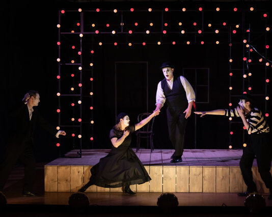 Drama Fawr ar LwyfannauLlai: Mae Opera Canolbarth Cymru yn cyflwyno’r ‘ddrama o fewn drama’ drasig a dwys, Pagliacci gan Leoncavallo yn yr hydref eleni! 2024 10 24 Pagliacci 009