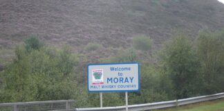 Drivers with 352% higher collision rates this Christmas 960px Moray Sign