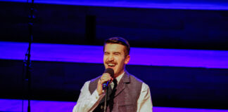 Welsh stars get Tŷ Hafan’s December off to festive start Callum Scott Howells performing for Ty Hafan Childrens Hospice at Wales Millennium Centre Dec 1 2024 1