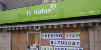 New Tŷ Hafan shop to open in Lampeter – Nel and Maisie to cut the ribbon this Saturday at 11am – FINAL Ty Hafans new Lampeter shop pre opening
