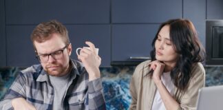 How to clear your debts in 2025 pexels mikhail nilov 6963046