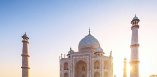 The Top 10 Destinations Capturing the Hearts of New Retirees For 2025 9d9a98b6cdc59901b474fecdf02737447f339006