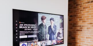 What Are the Benefits of a Smart TV? pexels karolina grabowska 5202925