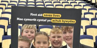 Defibruary campaign launch sees over 1,300 pupils learn lifesaving skills with St John Ambulance Cymru HHVCS09 45