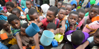 Mary’s Meals launches emergency appeal as millions of hungry children close to ‘catastrophe’ in Southern Africa ZCS 8929
