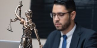 How to Prepare for Your First Meeting with a Personal Injury Lawyer lawyer
