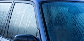 Condensation warning: Fully de-mist windscreens to prevent fines and penalties unnamed 1