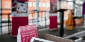 Bi-lingual app package aims to help LGBTQ+ communities living with dementia in Wales webversion