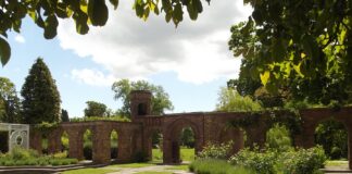 Step into Spring: Explore Wales’ Most Beautiful Gardens in Bloom this March 1440px Lavender Court Folly Dyffryn Gardens ponds water lilies 19026773931