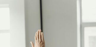 Boost employee RETENTION: Expert shares top tips for a happier workplace pexels cottonbro 7430340 scaled