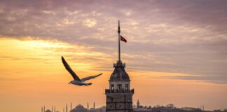 Experts WARN Brits: Consider THESE Ramadan rules before flying to Turkey river 4873198 1280