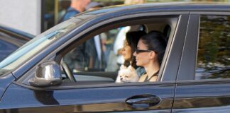 Guidance for newly qualified young drivers getting on the road women 9049653 1280