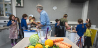 Carmarthenshire schools launch food waste monitoring initiative 10 04 25 cegin y bobl 036
