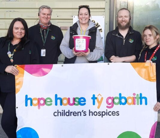 Pet retailer approaches £100k fundraising target for children’s hospices Gledrid Hope House Donation