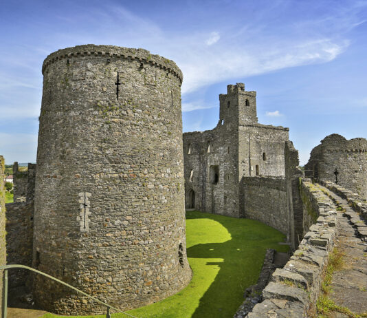 Egg-sperience Easter with Cadw’s jam-packed events Kidwelly Castle scaled