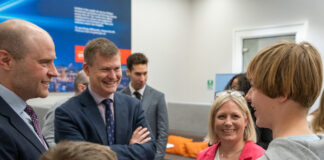 Day one right to neonatal care leave and pay for thousands of new parents MM 4