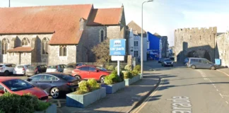 Bank Appeals Fail five arches tenby g s