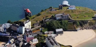 Tenby Hotel Works Approved g d castle beach tenby gareth davies photog