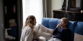 Caring for a Loved One with Chronic Illness: Tips for Coping and Finding Support pexels cottonbro 5858855