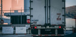 Road Freight Logistics: Driving Efficiency in Global Supply Chains pexels thatguycraig000 2449454 scaled