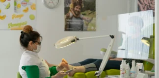 Why That Small Foot Bump Might Be More Than Just a Callus pexels nicobecker 5619447