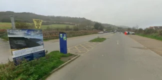 Second Homes Beach Hut poppit car park g s