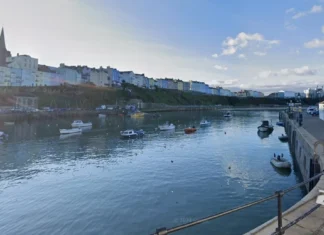 Response To Tenby Cliff Sign Controversy tenby harbour g s 2