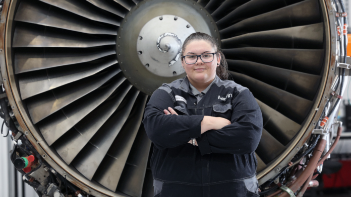 Georgia Price at AerFin 1 cropped Georgia Price at AerFin 1 cropped