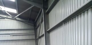 Diwrnod hwyl i’r teulu yn dod â llawenydd i blant a phobl ifanc a gefnogir gan y Gronfa Ddymuniadau Llangrannog family fun day 2