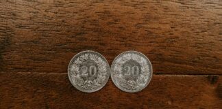 What to Do If Your Bonus Isn’t Credited claudio schwarz 3zRasjMa9lU unsplash