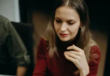 Experts Reveal The Biggest Red Flags In Job Interviews That Indicate A Toxic Workplace pexels cottonbro 3205566