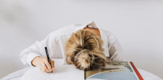 Surprising UK Cities Are Officially The Best Places To Overcome Creative Block pexels karolina grabowska 4959781